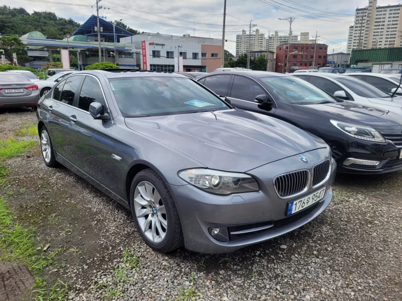 BMW 5-Series