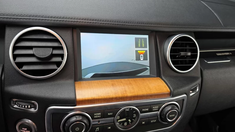 Land Rover DISCOVERY