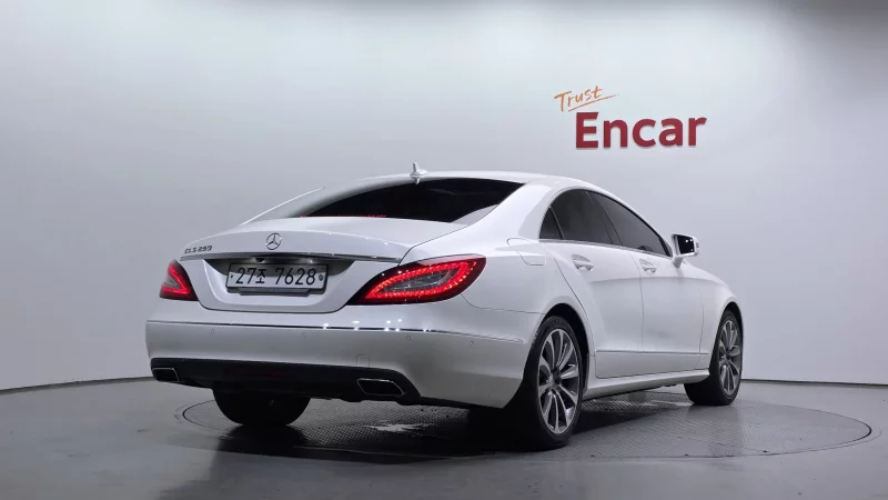 Mercedes-Benz CLS-Class