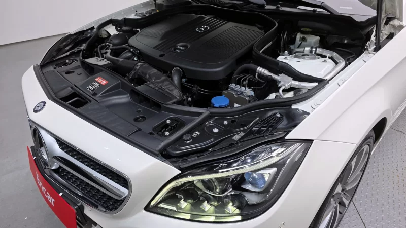 Mercedes-Benz CLS-Class