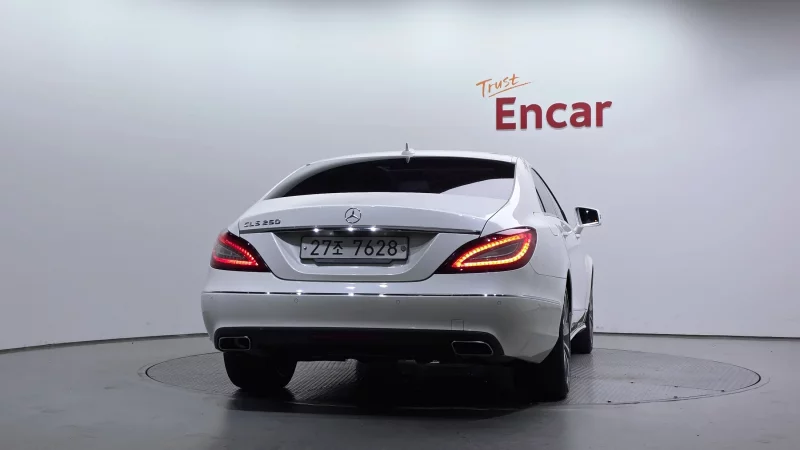 Mercedes-Benz CLS-Class