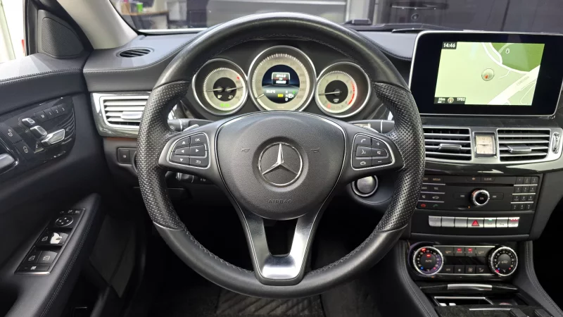 Mercedes-Benz CLS-Class