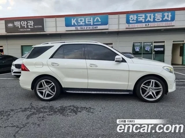 Mercedes-Benz M-class