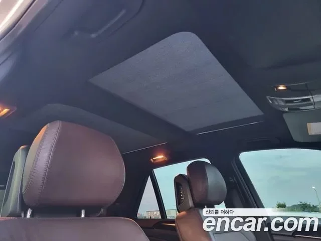 Mercedes-Benz M-class