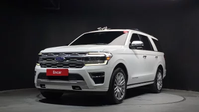 Ford EXPEDITION