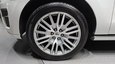 Ford EXPEDITION