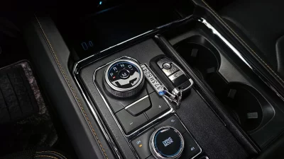 Ford EXPEDITION