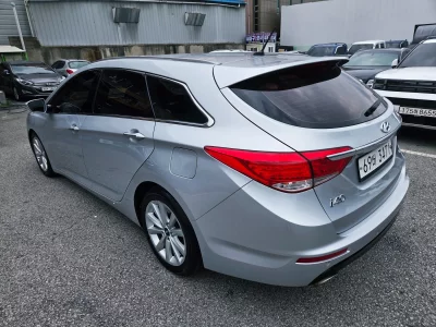 Hyundai I40