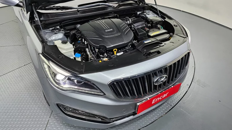 Hyundai Aslan