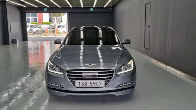 Hyundai Genesis