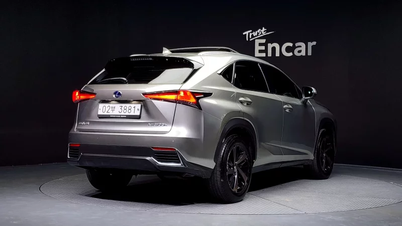 Lexus NX
