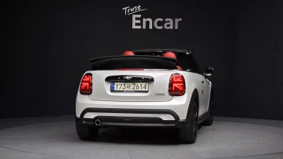 MINI Cooper Convertible