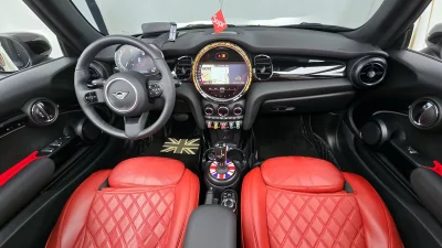 MINI Cooper Convertible