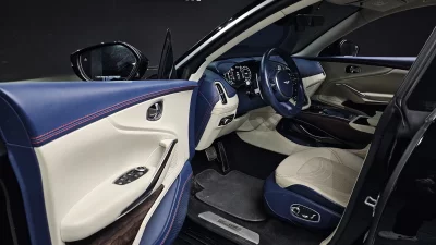 Astonmartin DBX