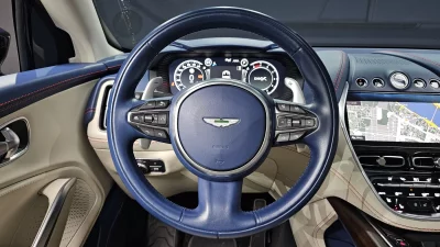 Astonmartin DBX