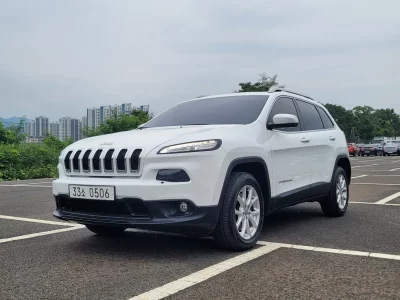 Jeep CHEROKEE
