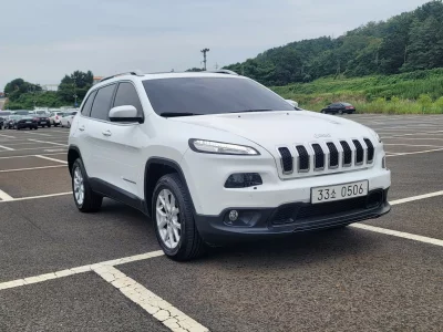 Jeep CHEROKEE