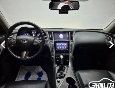 Infiniti Q50