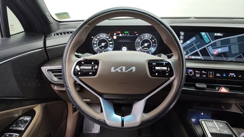 Kia K8