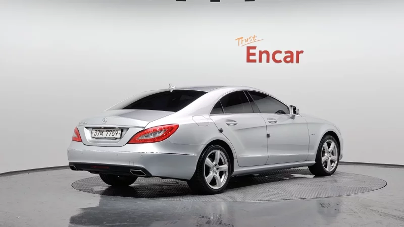 Mercedes-Benz CLS-Class