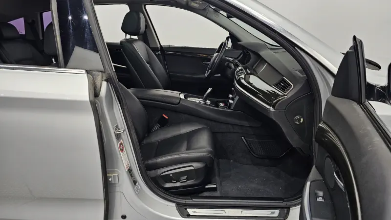 BMW 5-Series Gran Turismo