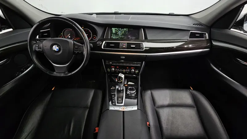 BMW 5-Series Gran Turismo