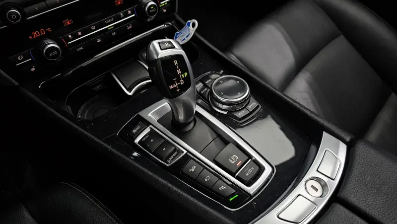 BMW 5-Series Gran Turismo
