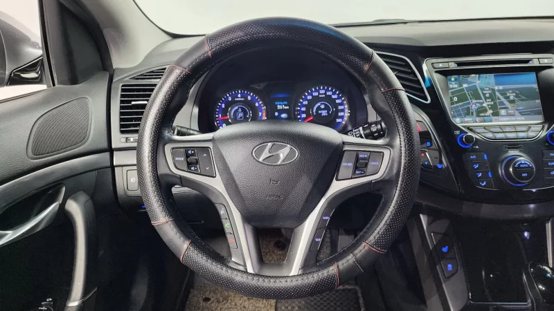 Hyundai I40