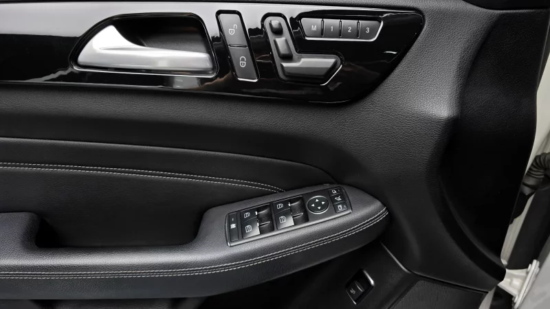 Mercedes-Benz M-class