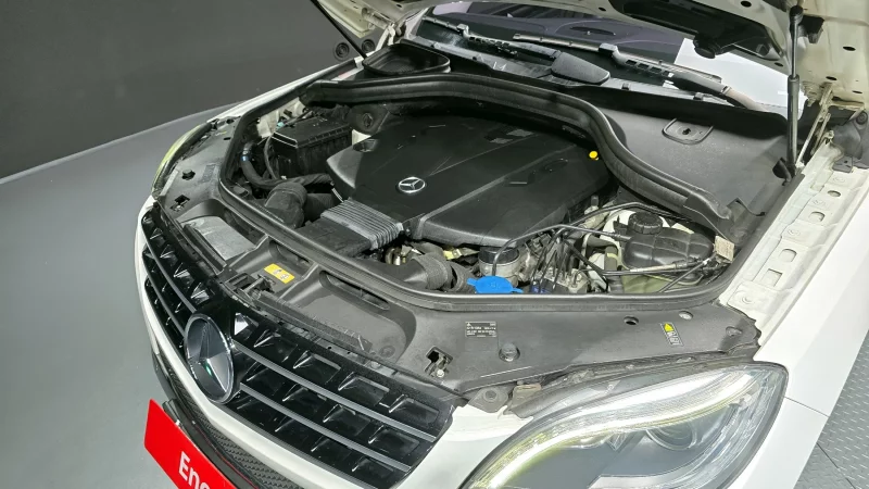 Mercedes-Benz M-class