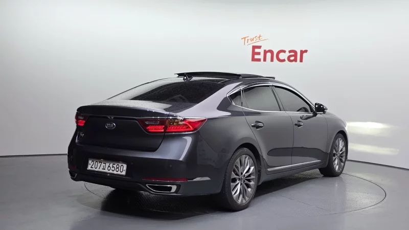 Kia K7