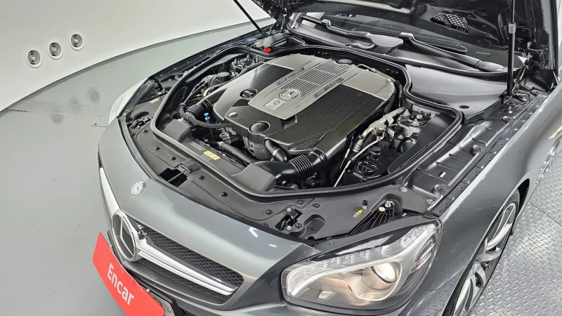 Mercedes-Benz SL-Class