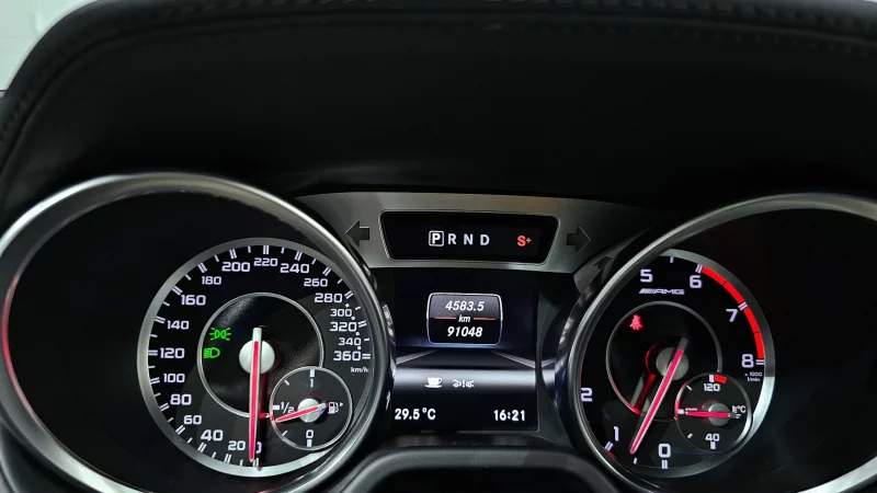 Mercedes-Benz SL-Class