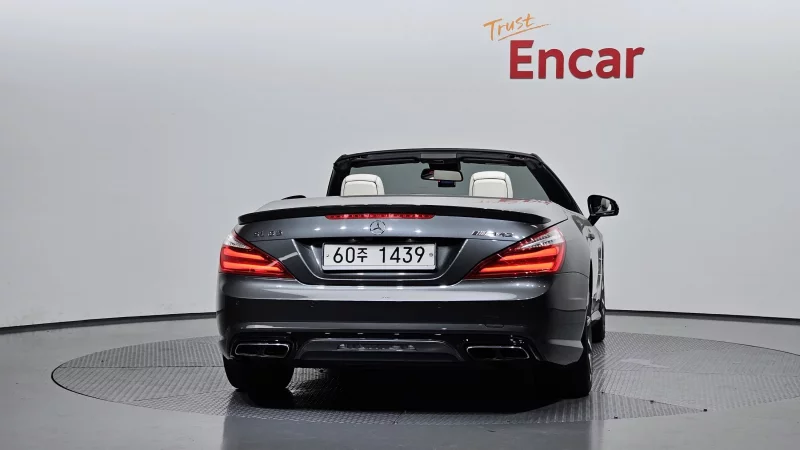 Mercedes-Benz SL-Class