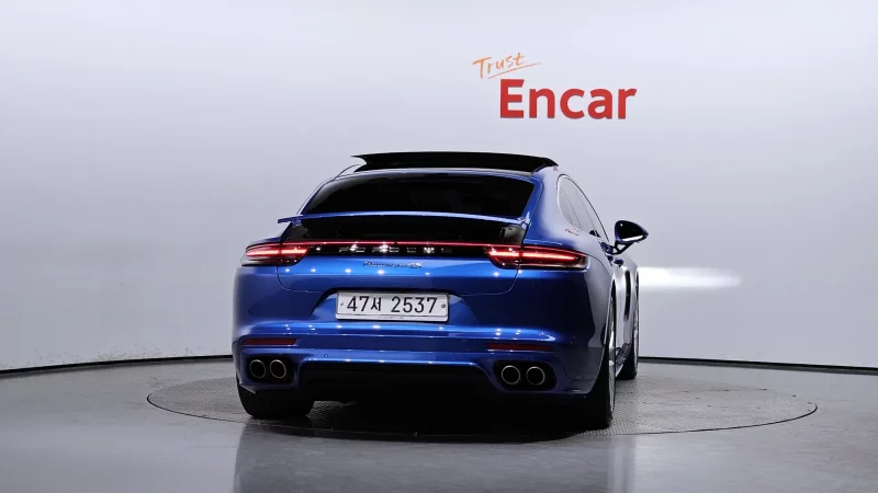 Porsche PANAMERA