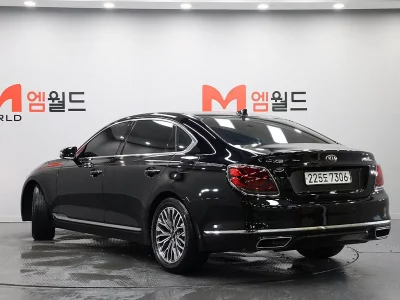 Kia K9