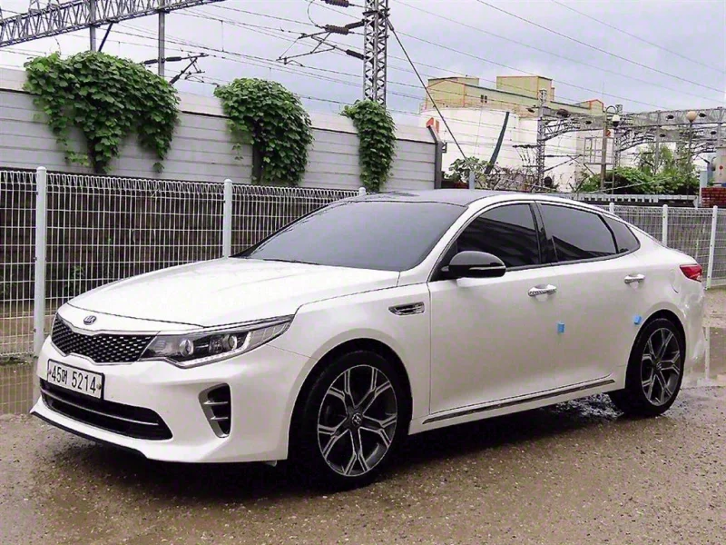 Kia K5