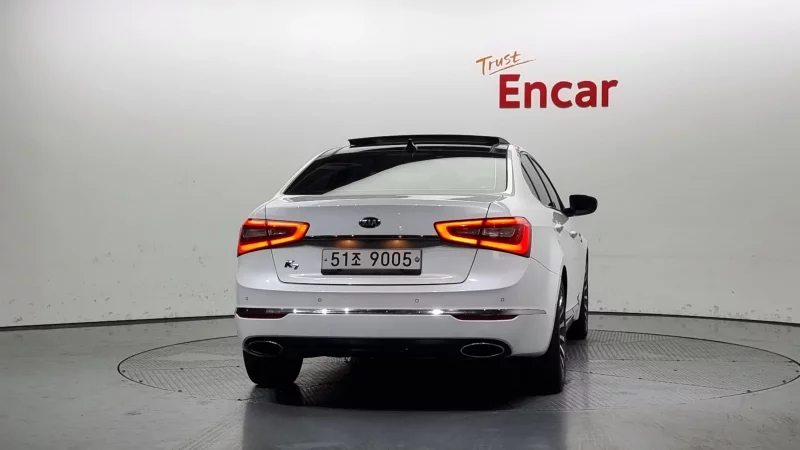 Kia K7