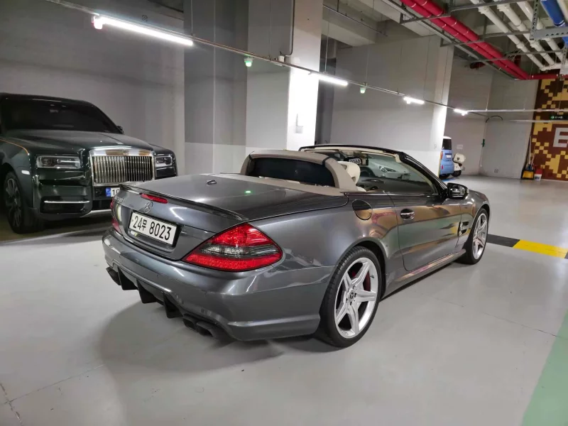 Mercedes-Benz SL-Class