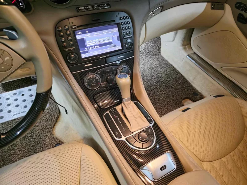 Mercedes-Benz SL-Class