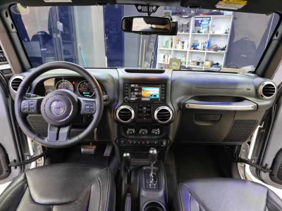 Jeep WRANGLER