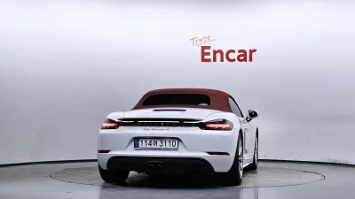 Porsche 718