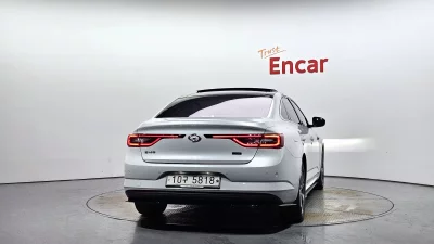 Renault Samsung SM6