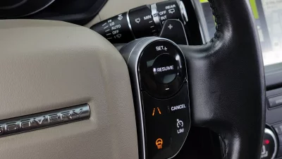 Land Rover DISCOVERY