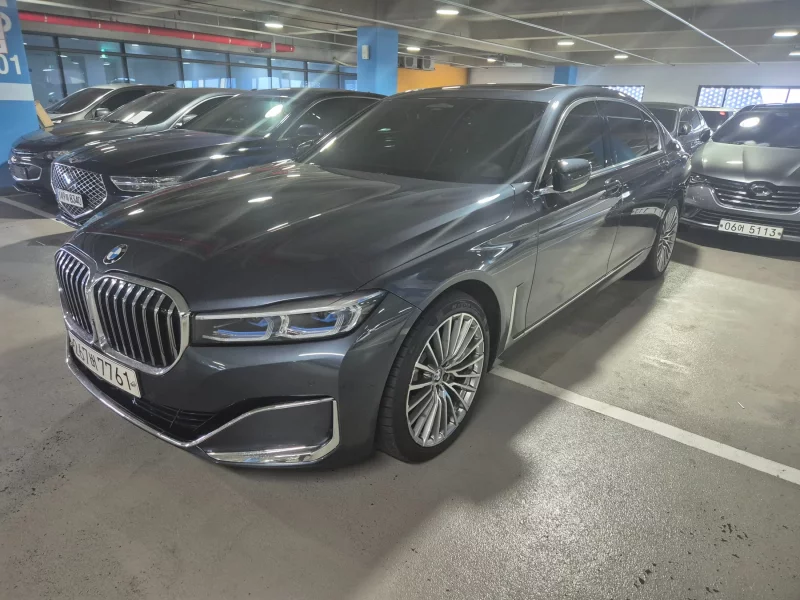 BMW 7-Series