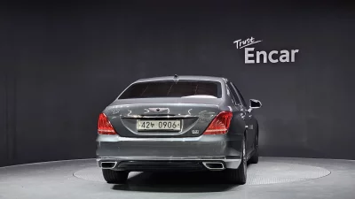 Genesis EQ900
