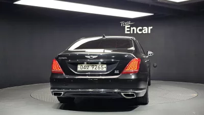 Genesis EQ900
