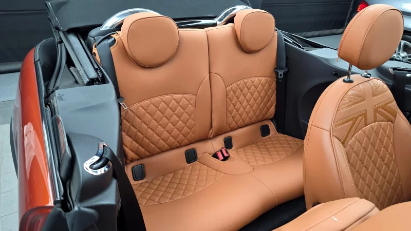 MINI Cooper Convertible