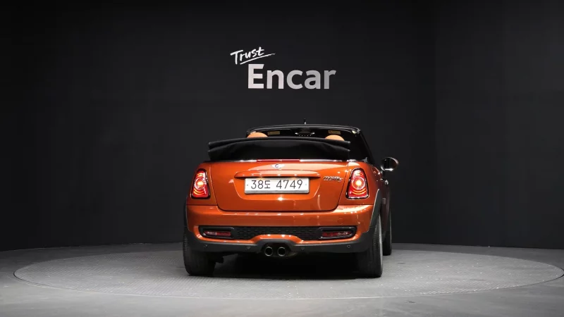 MINI Cooper Convertible