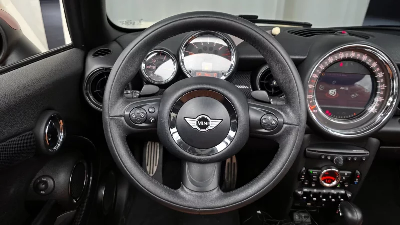 MINI Cooper Convertible